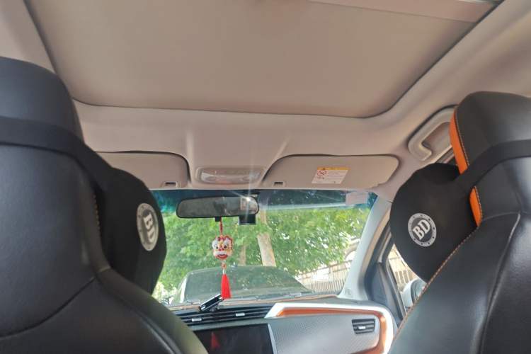 Used Geely Auto Vision X1 2017 1.3L Automatic Player Edition Headliner