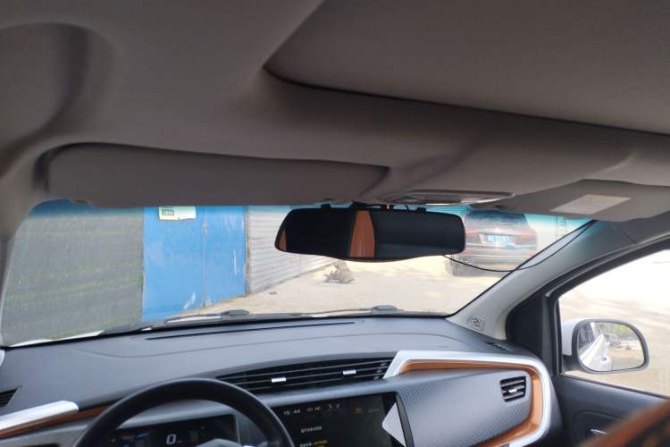 Used Geely Auto Vision X1 2017 1.3L Automatic Player Edition Headliner