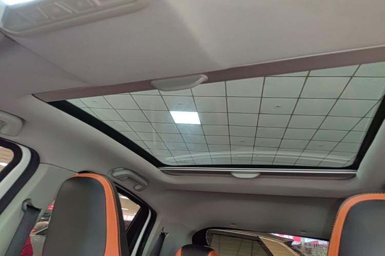 Used Geely Auto Vision X1 2017 1.3L Automatic Player Edition Headliner