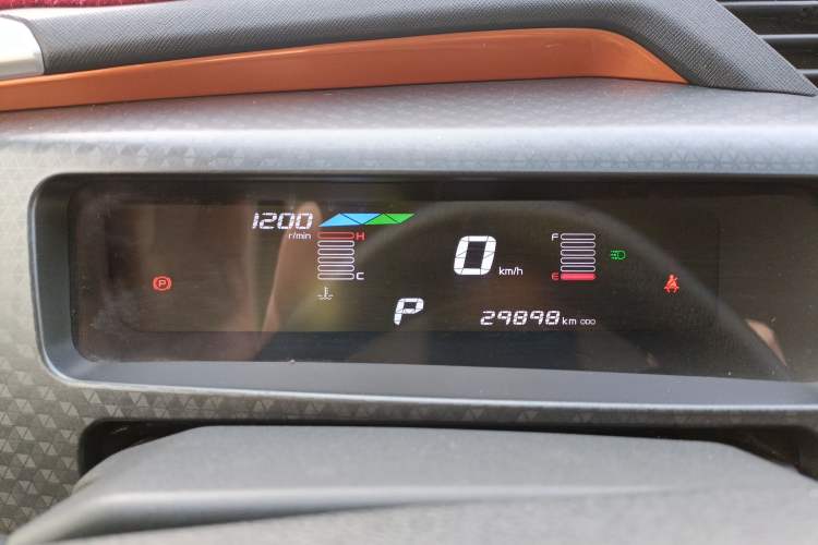 Used Geely Auto Vision X1 2017 1.3L Automatic Fun Edition Instrument Cluster