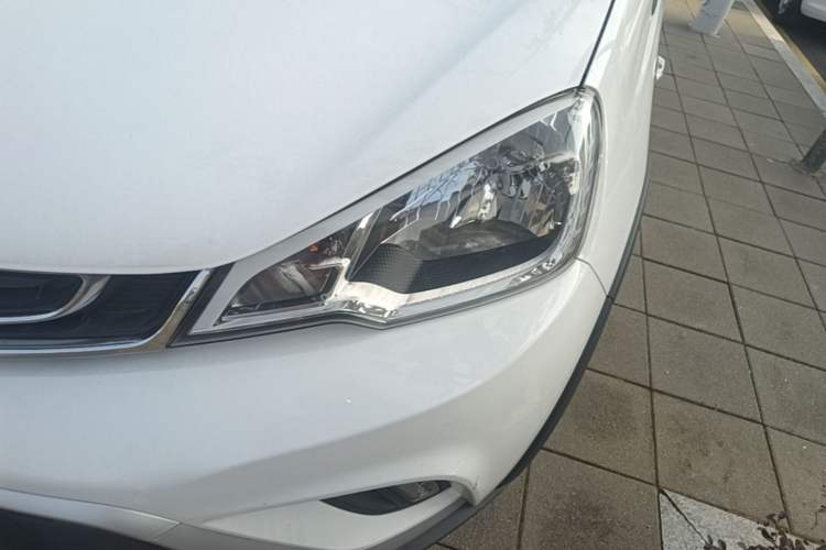 Used Geely Auto Vision X1 2017 1.3L Automatic Fun Edition Left Front Headlight