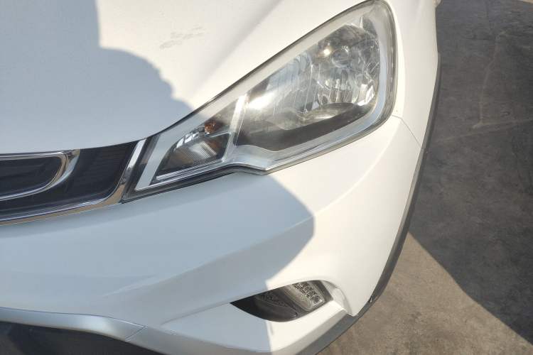 Used Geely Auto Vision X1 2017 1.3L Automatic Fun Edition Left Front Headlight