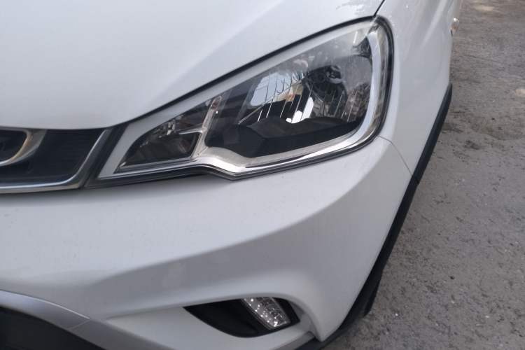 Used Geely Auto Vision X1 2017 1.3L Automatic Player Edition Left Front Headlight