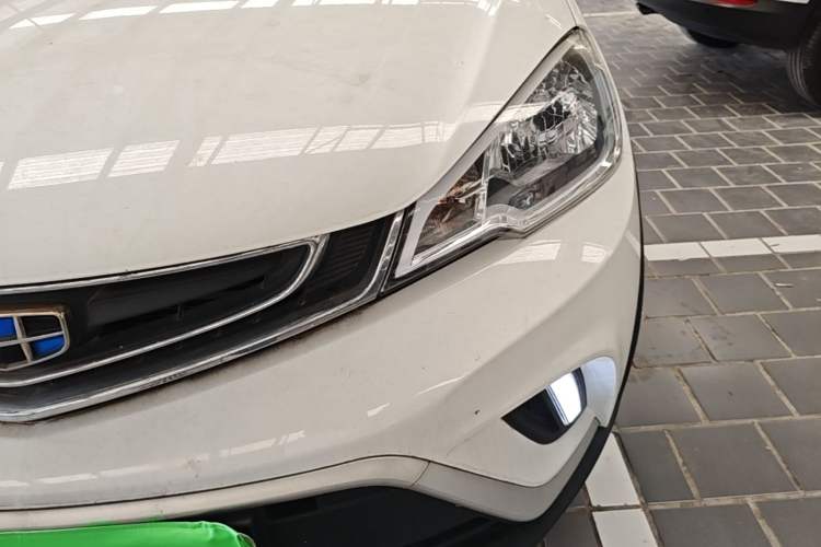 Used Geely Auto Vision X1 2017 1.3L Automatic Player Edition Left Front Headlight