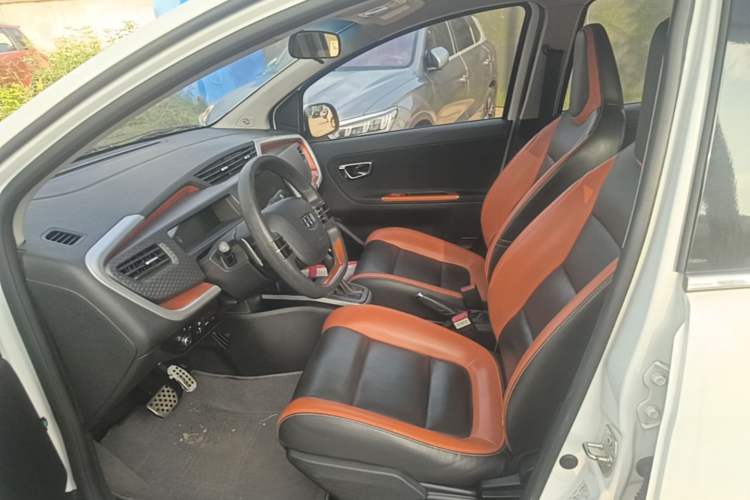 Used Geely Auto Vision X1 2017 1.3L Automatic Fun Edition Left Front Seat