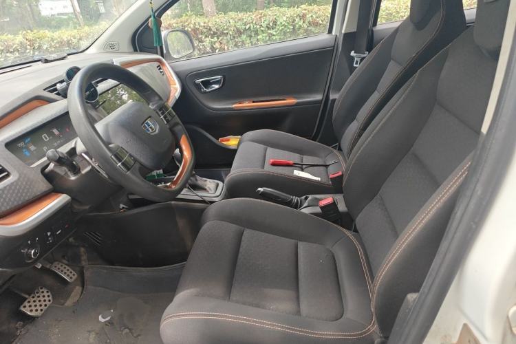 Used Geely Auto Vision X1 2017 1.3L Automatic Fun Edition Left Front Seat