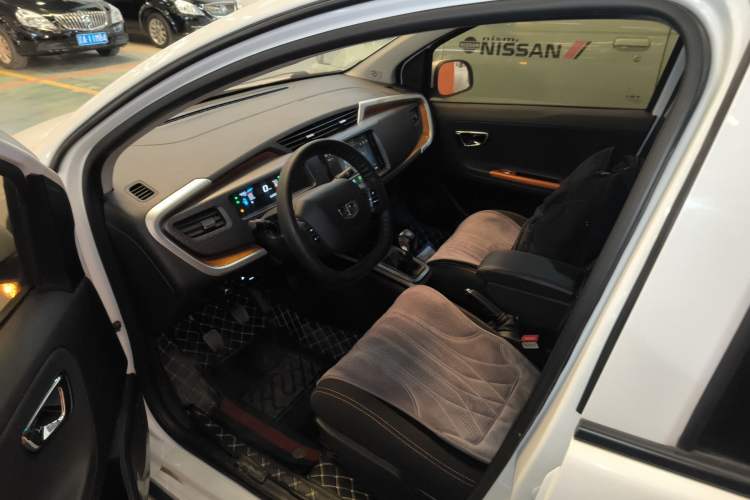 Used Geely Auto Vision X1 2017 1.3L Manual Frenzy Edition Left Front Seat