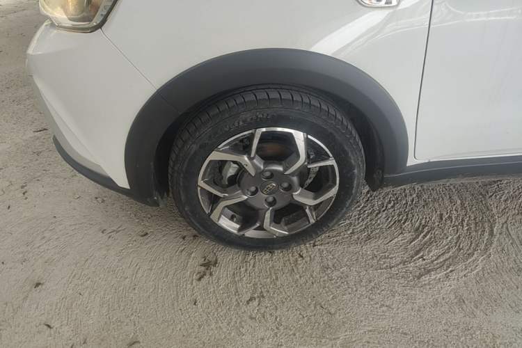 Used Geely Auto Vision X1 2017 1.3L Manual Frenzy Edition Left Front Wheel Hub