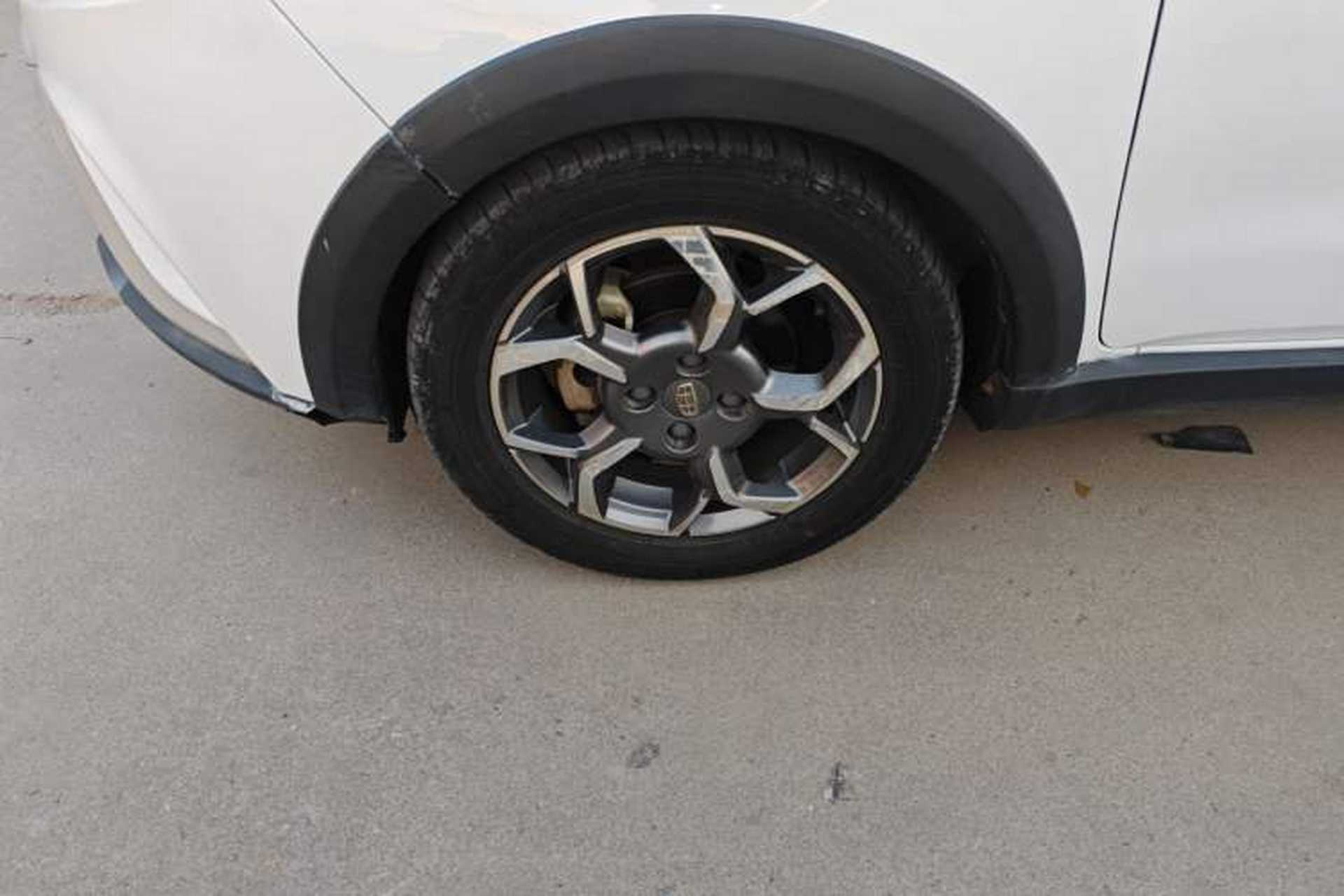 Used Geely Auto Vision X1 2017 1.3L Automatic Fun Edition Left Front Wheel Hub