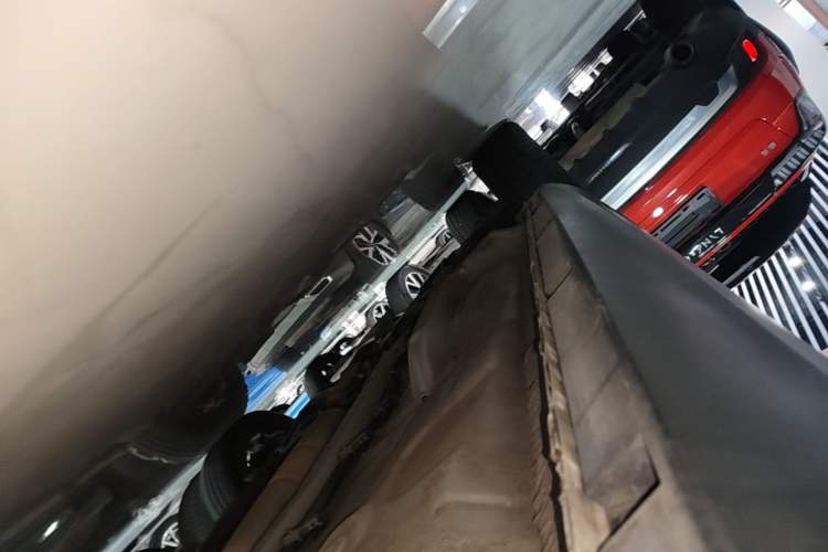 Used Geely Auto Vision X1 2017 1.3L Automatic Player Edition Left Side Sill