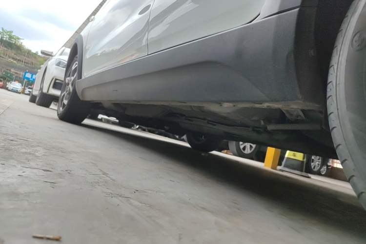 Used Geely Auto Vision X1 2017 1.3L Automatic Player Edition Left Side Sill