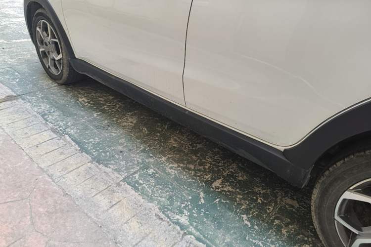 Used Geely Auto Vision X1 2017 1.3L Automatic Fun Edition Left Side Sill