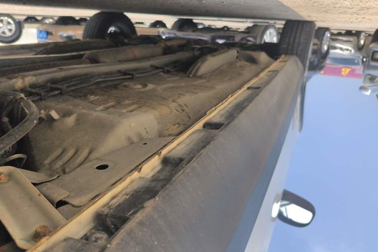 Used Geely Auto Vision X1 2017 1.3L Automatic Fun Edition Left Side Sill