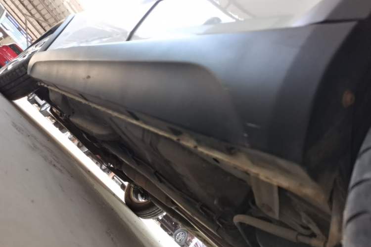 Used Geely Auto Vision X1 2017 1.3L Automatic Player Edition Left Side Sill