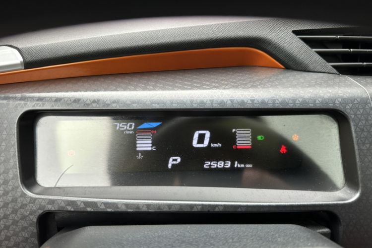 Used Geely Auto Vision X1 2017 1.3L Automatic Player Edition Odometer Close Up