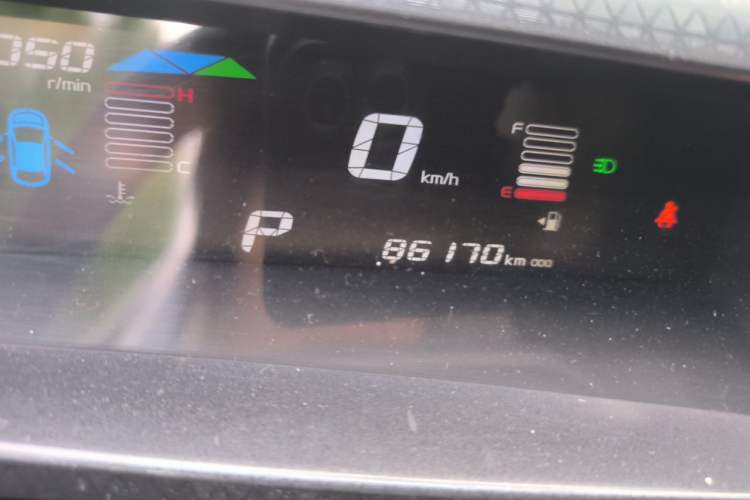 Used Geely Auto Vision X1 2017 1.3L Automatic Player Edition Odometer Close Up