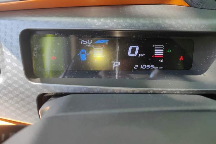 Used Geely Auto Vision X1 2017 1.3L Automatic Player Edition Odometer Close Up