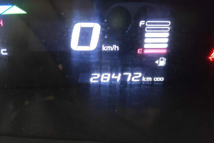 Used Geely Auto Vision X1 2017 1.3L Manual Frenzy Edition Odometer Close Up
