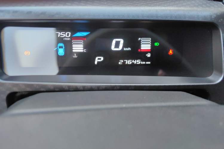 Used Geely Auto Vision X1 2017 1.3L Automatic Player Edition Odometer Close Up