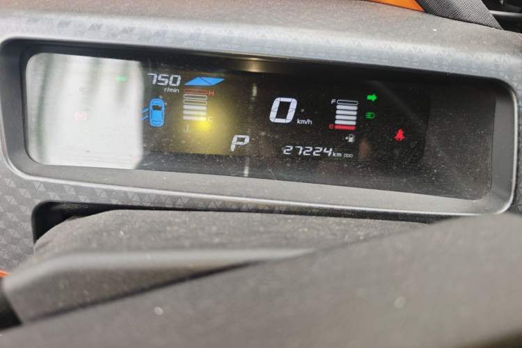 Used Geely Auto Vision X1 2017 1.3L Automatic Player Edition Odometer Close Up