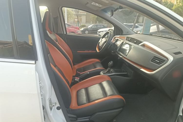 Used Geely Auto Vision X1 2017 1.3L Automatic Fun Edition Right Front Seat