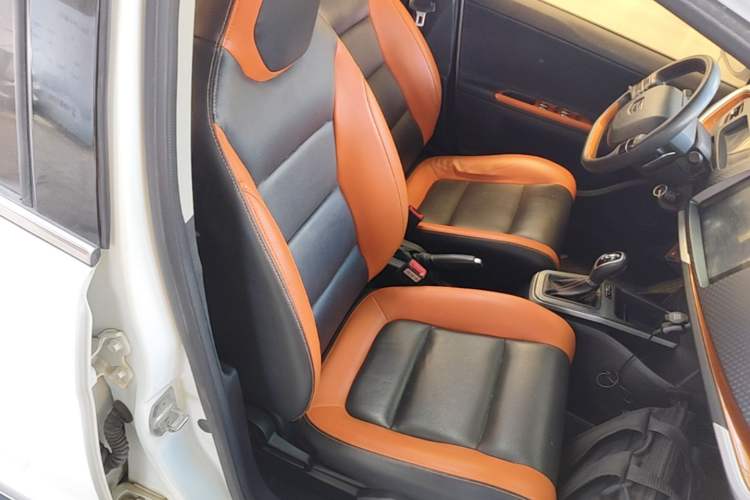 Used Geely Auto Vision X1 2017 1.3L Automatic Player Edition Right Front Seat