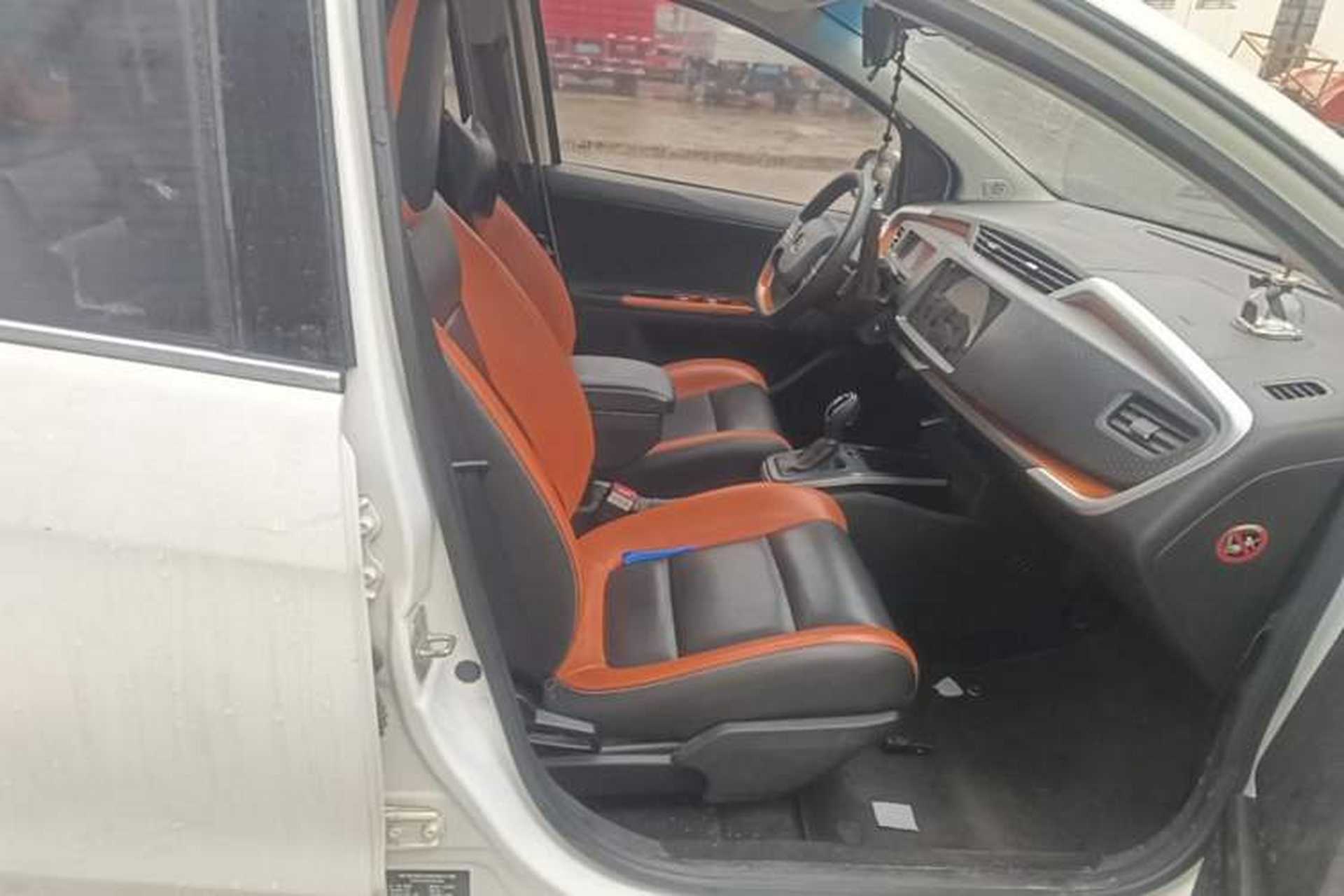 Used Geely Auto Vision X1 2017 1.3L Automatic Player Edition Right Front Seat