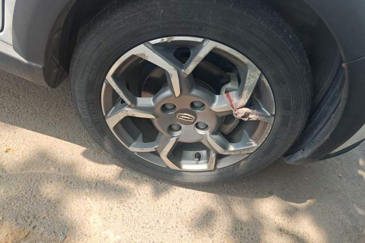 Used Geely Auto Vision X1 2017 1.3L Automatic Player Edition Right Front Wheel Hub