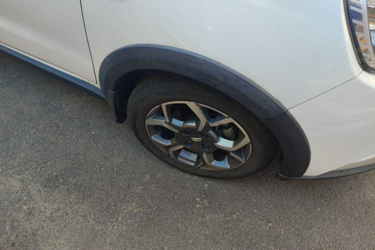 Used Geely Auto Vision X1 2017 1.3L Manual Frenzy Edition Right Front Wheel Hub