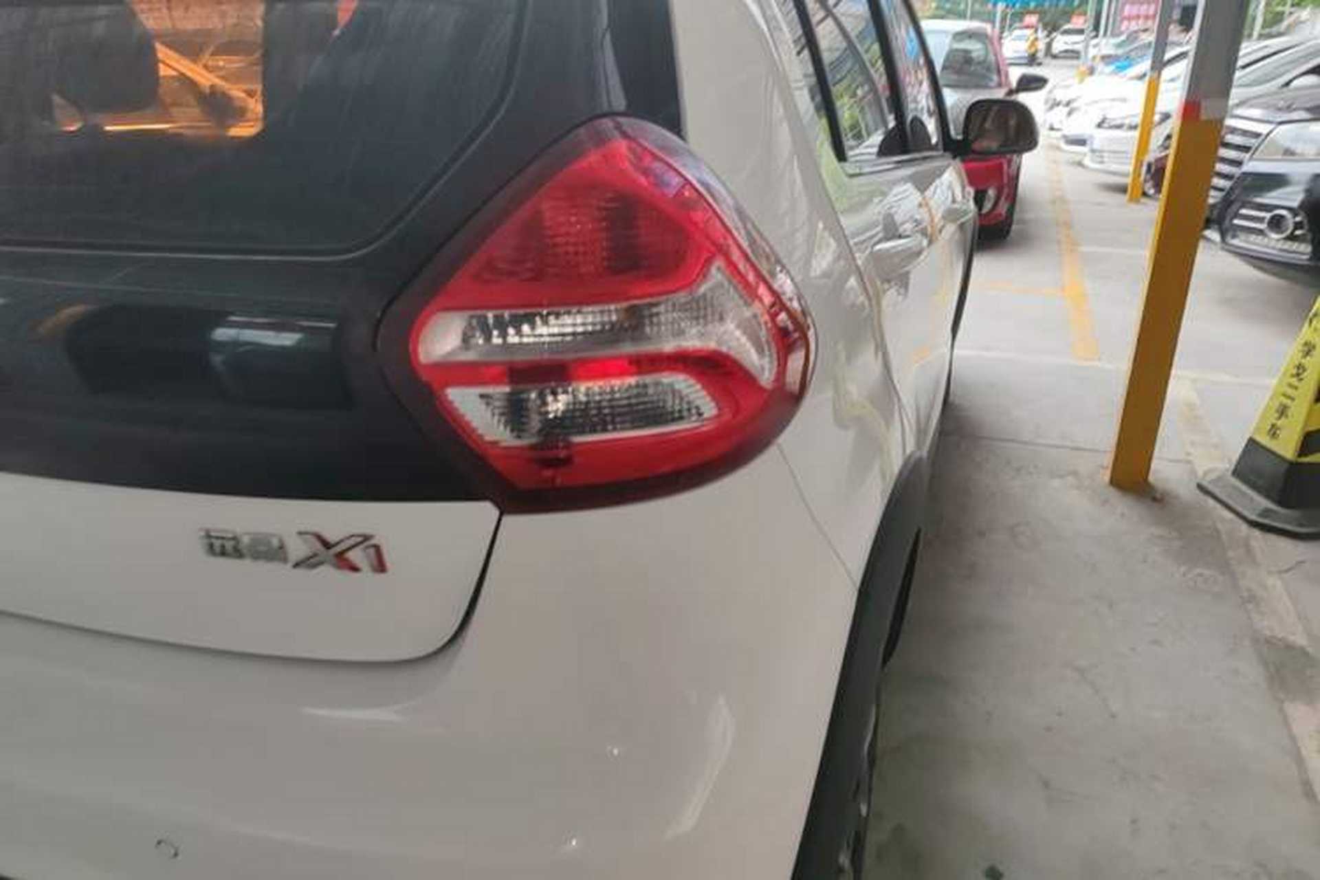 Used Geely Auto Vision X1 2017 1.3L Automatic Player Edition Right Rear Taillight
