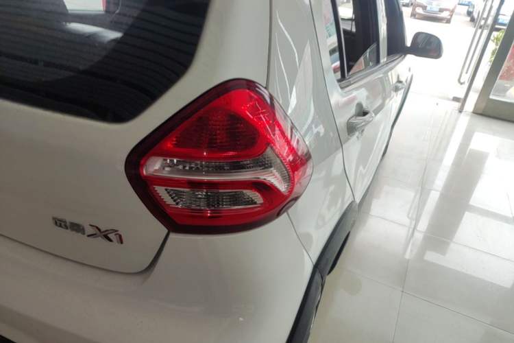 Used Geely Auto Vision X1 2017 1.3L Manual Frenzy Edition Right Rear Taillight