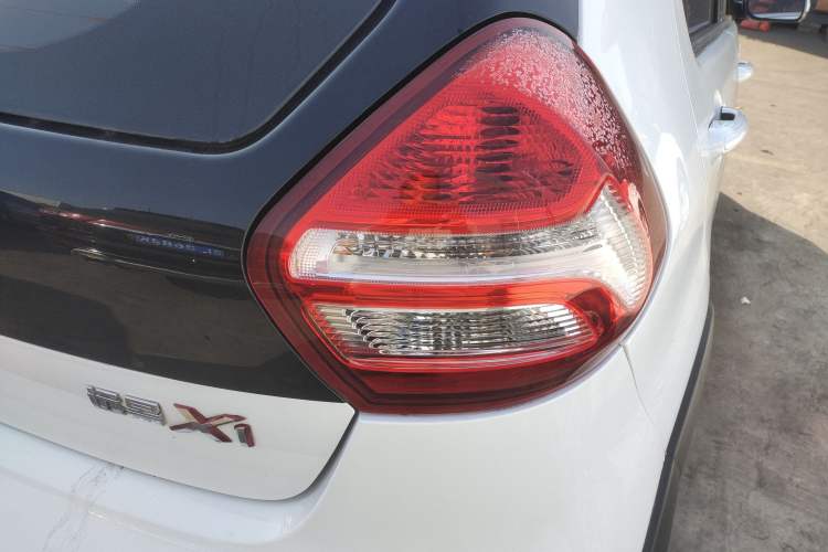 Used Geely Auto Vision X1 2017 1.3L Automatic Fun Edition Right Rear Taillight