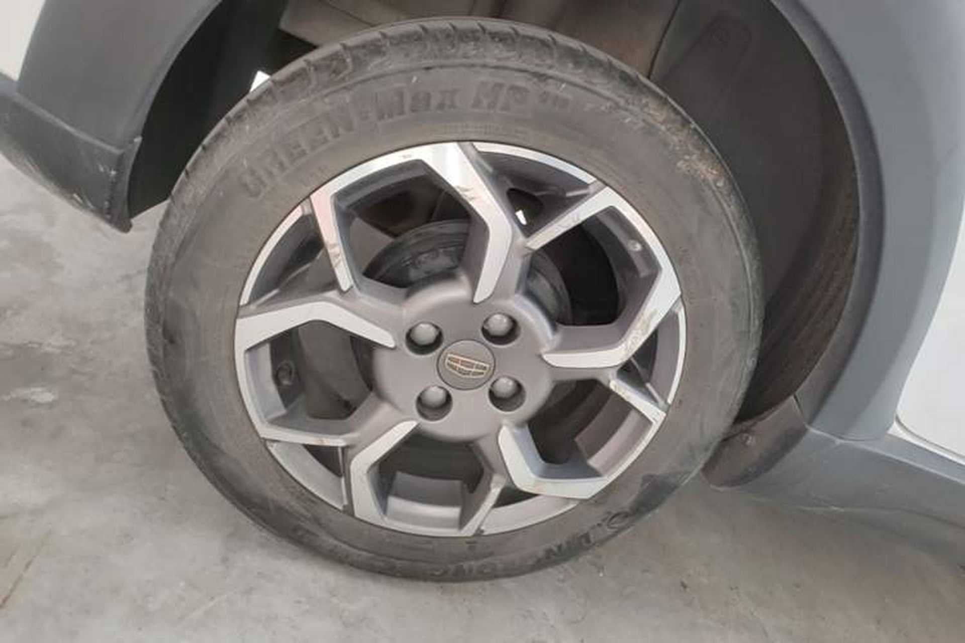 Used Geely Auto Vision X1 2017 1.3L Automatic Player Edition Right Rear Wheel Hub