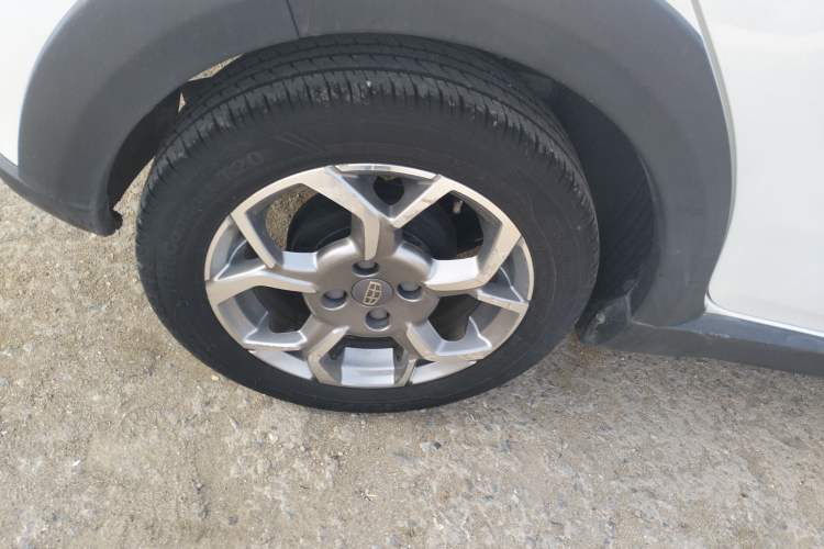 Used Geely Auto Vision X1 2017 1.3L Automatic Player Edition Right Rear Wheel Hub