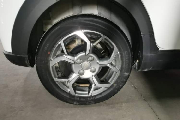 Used Geely Auto Vision X1 2017 1.3L Automatic Player Edition Right Rear Wheel Hub