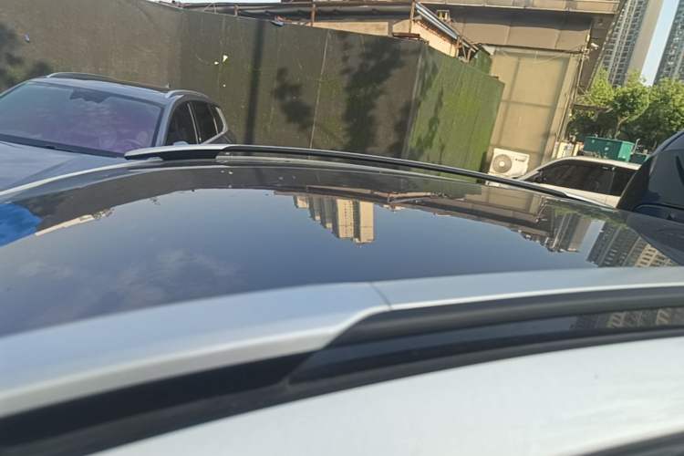Used Geely Auto Vision X1 2017 1.3L Automatic Fun Edition Roof