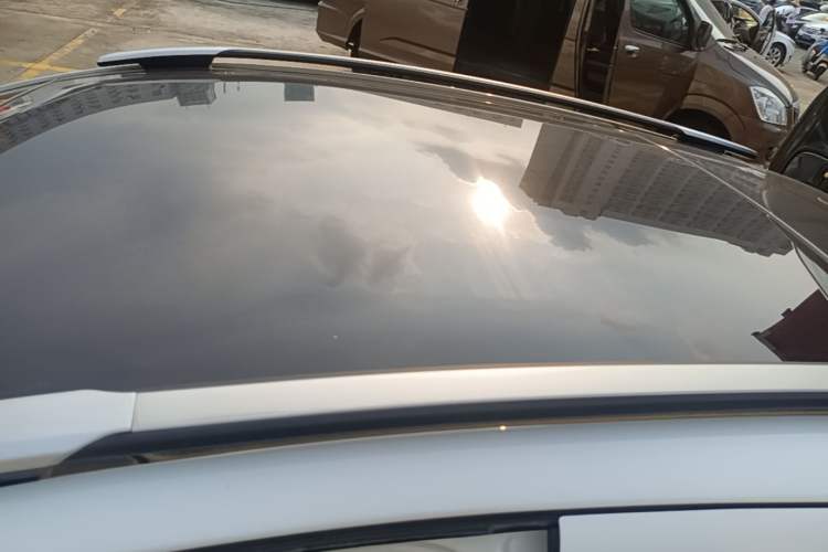 Used Geely Auto Vision X1 2017 1.3L Automatic Player Edition Roof