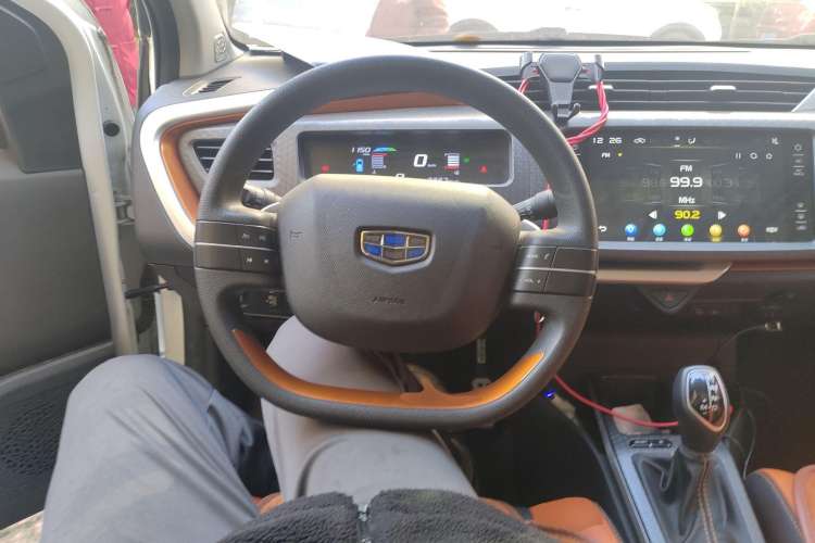 Used Geely Auto Vision X1 2017 1.3L Automatic Player Edition Steering Wheel