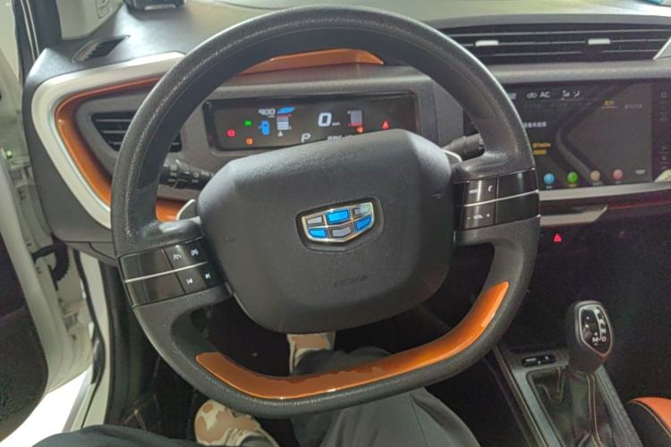Used Geely Auto Vision X1 2017 1.3L Automatic Player Edition Steering Wheel