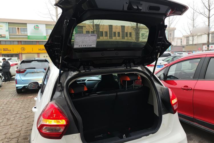 Used Geely Auto Vision X1 2017 1.3L Automatic Player Edition Trunk