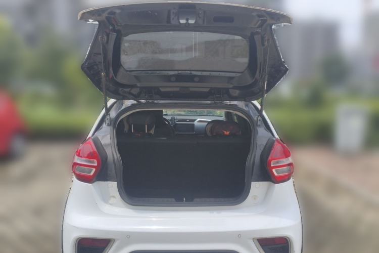 Used Geely Auto Vision X1 2017 1.3L Automatic Fun Edition Trunk