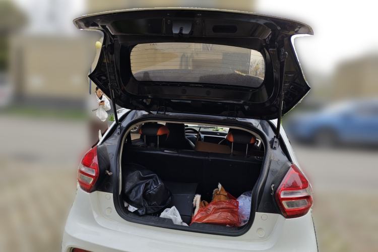 Used Geely Auto Vision X1 2017 1.3L Automatic Fun Edition Trunk