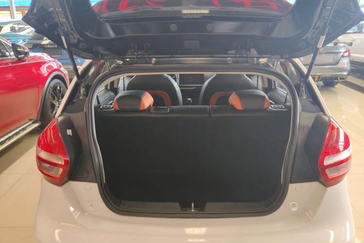 Used Geely Auto Vision X1 2017 1.3L Manual Frenzy Edition Trunk