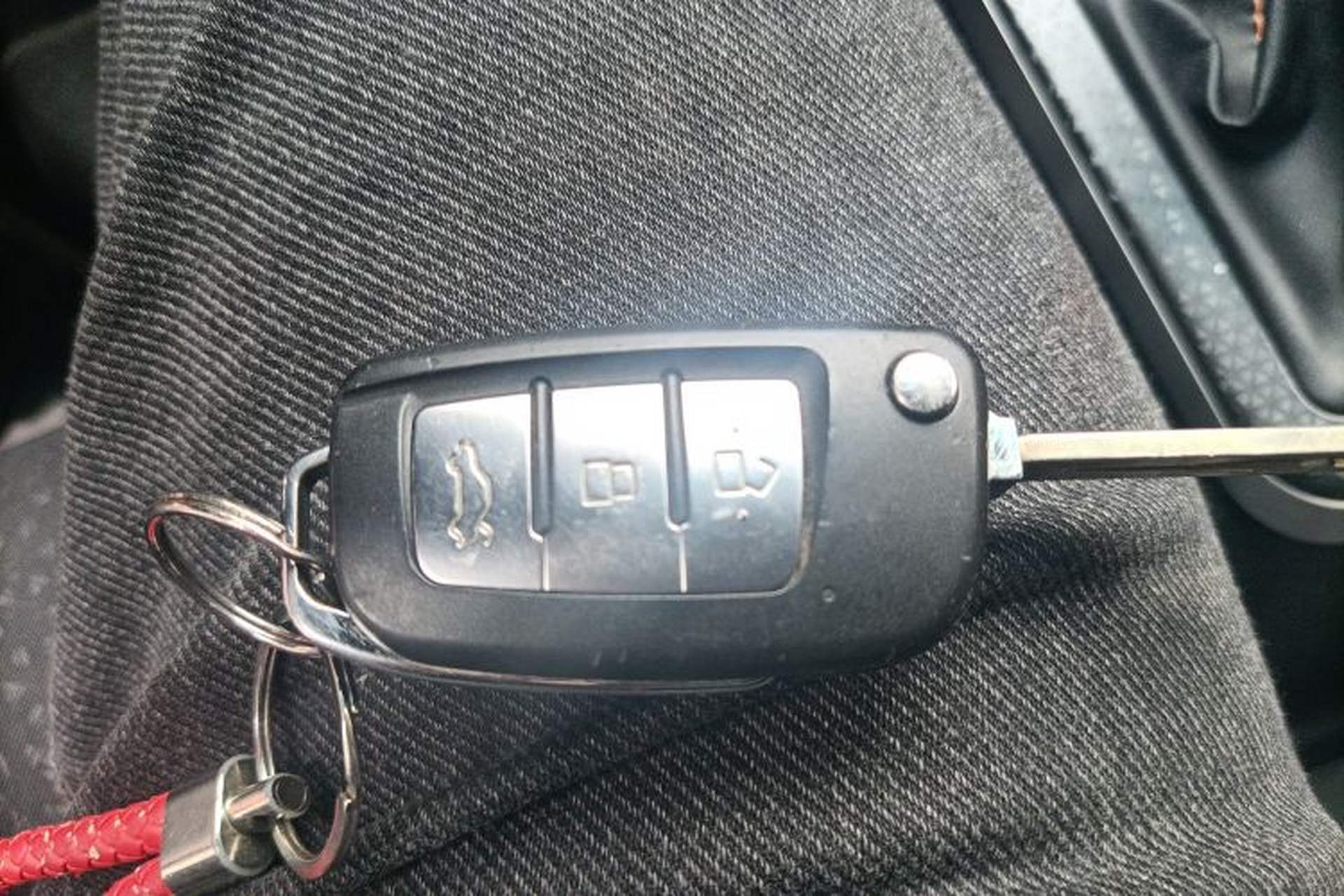 Used Geely Auto Vision X1 2017 1.3L Automatic Fun Edition Vehicle Key