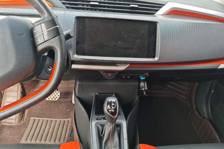 Used Geely Auto Vision X1 2017 1.3L Automatic Player Edition Audio And AC Panel