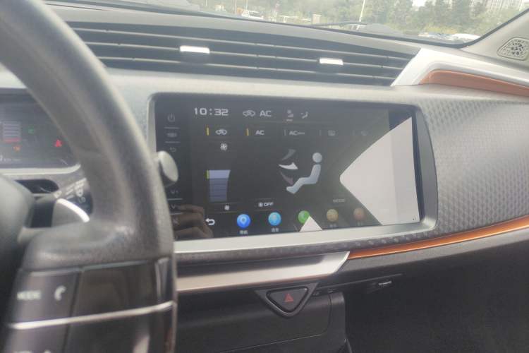 Used Geely Auto Vision X1 2017 1.3L Automatic Fun Edition Audio And AC Panel