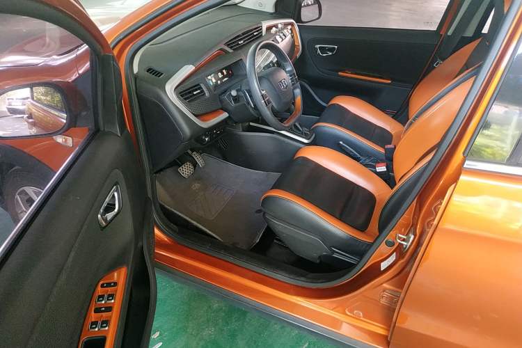 Used Geely Auto Vision X1 2017 1.3L Automatic Player Edition Driver Seat