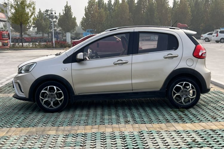 Used Geely Auto Vision X1 2017 1.3L Automatic Player Edition Exterior 3