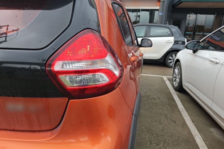 Used Geely Auto Vision X1 2017 1.3L Manual Frenzy Edition Exterior 3