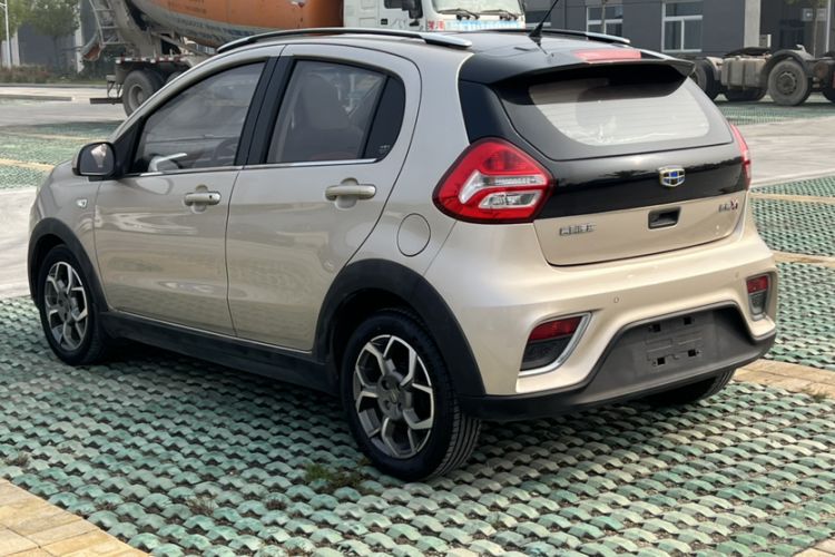 Used Geely Auto Vision X1 2017 1.3L Automatic Player Edition Exterior 4